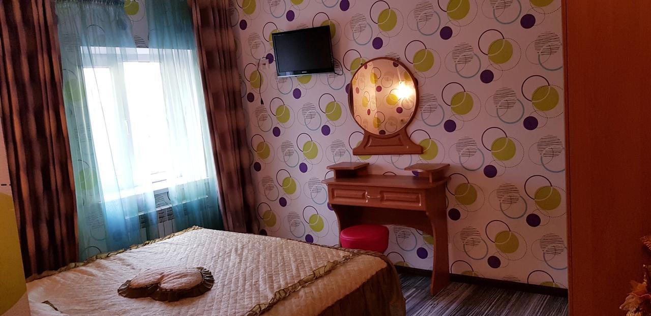 Hotel Om Shanti Odesa Exterior photo